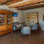Villa In Campora